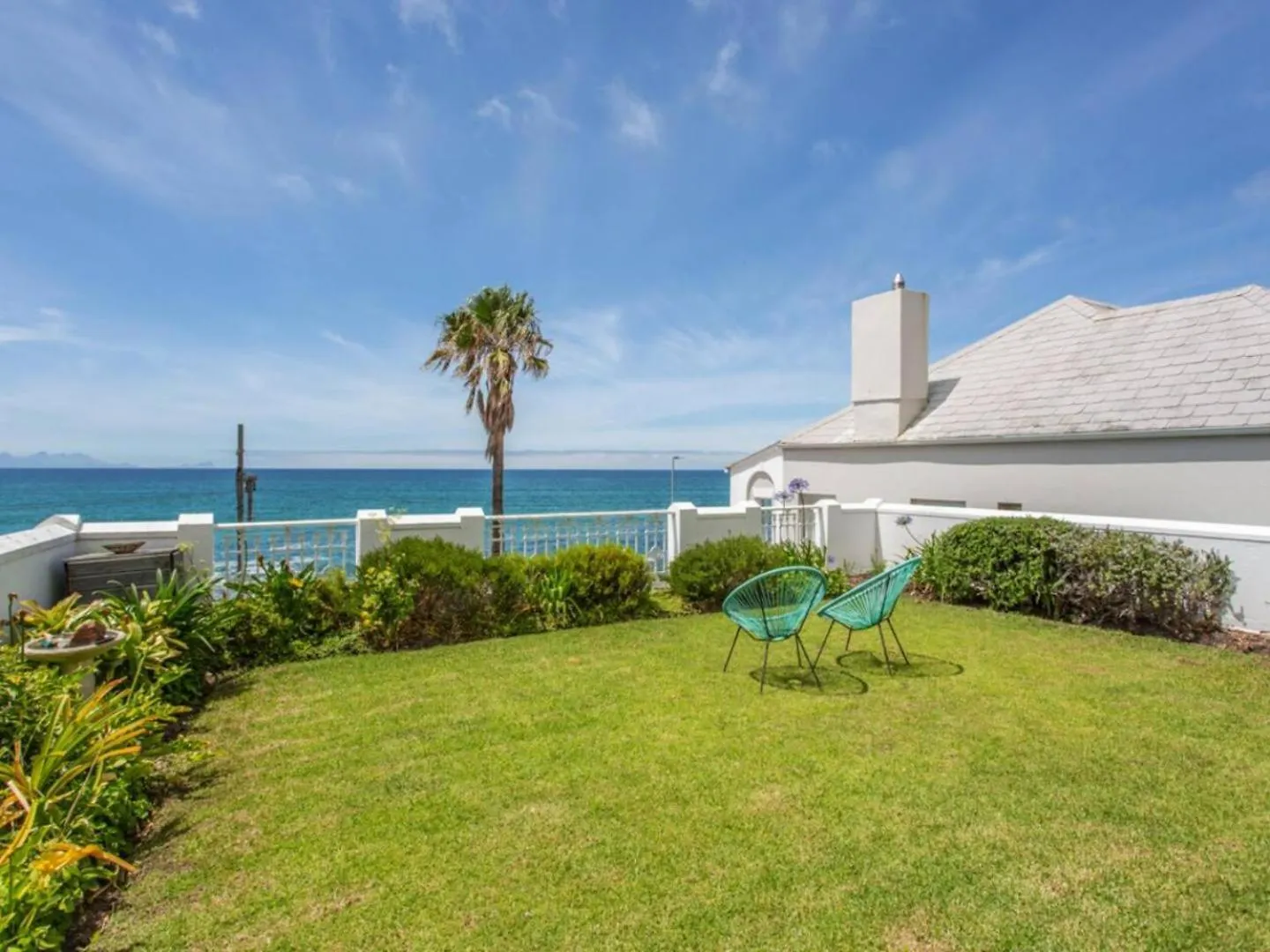 St James Beachfront Villa 0*, St James Νότια Αφρική